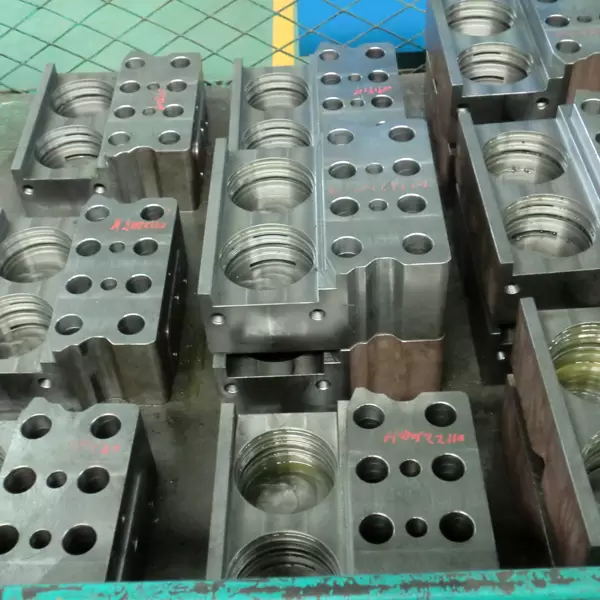 Quy trình đúc nhôm tiên tiến cho các thành phần kim loại chất lượng cao